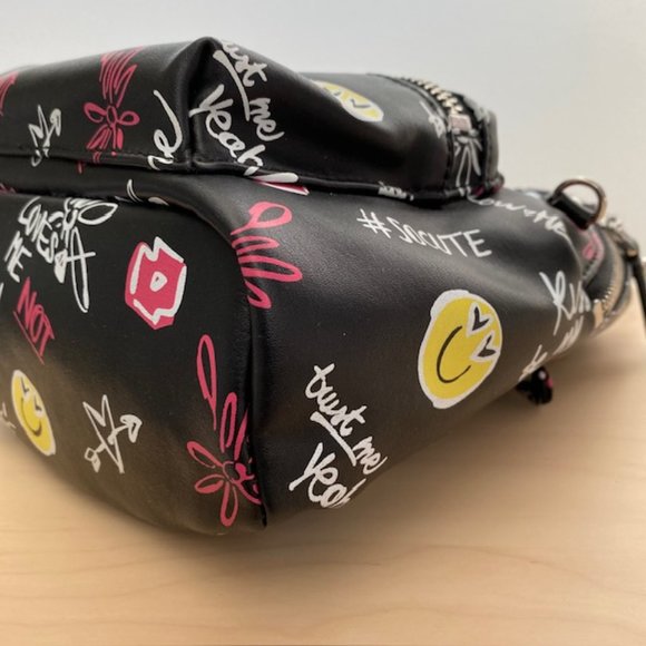 Guess Small Backpack Cool School Theme - Picture 5 of 12